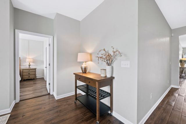 676 Prominence Rd, Columbia, TN 38401