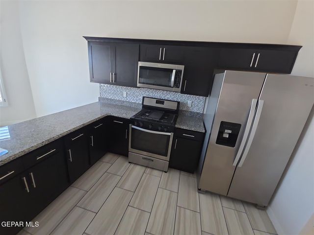 2151 ENCHANTED BROOK Drive, El Paso, TX 79911