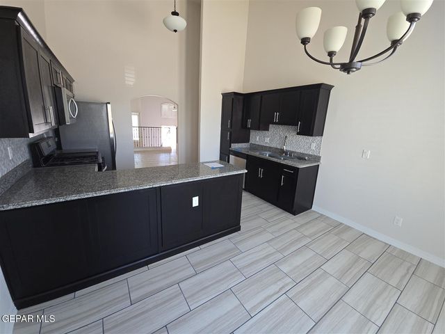 2151 ENCHANTED BROOK Drive, El Paso, TX 79911