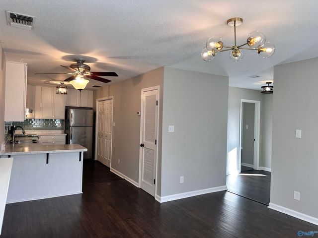 2136 Belle Grove Drive 2136, Huntsville, AL 35802
