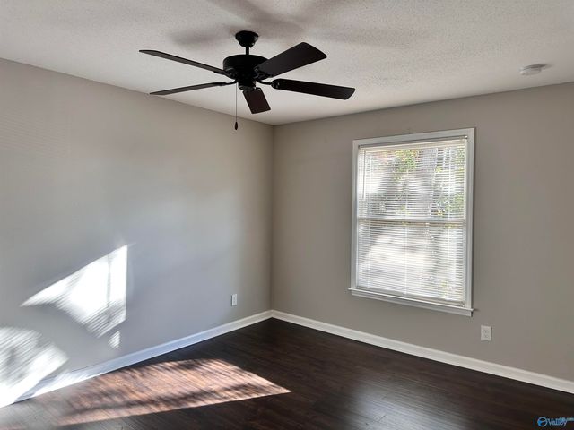 2136 Belle Grove Drive 2136, Huntsville, AL 35802