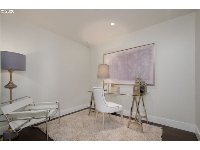 937 Nw GLISAN St 732, Portland, OR 97209