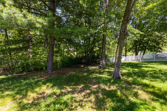 1724 Persimmon Court, Florence, KY 41042