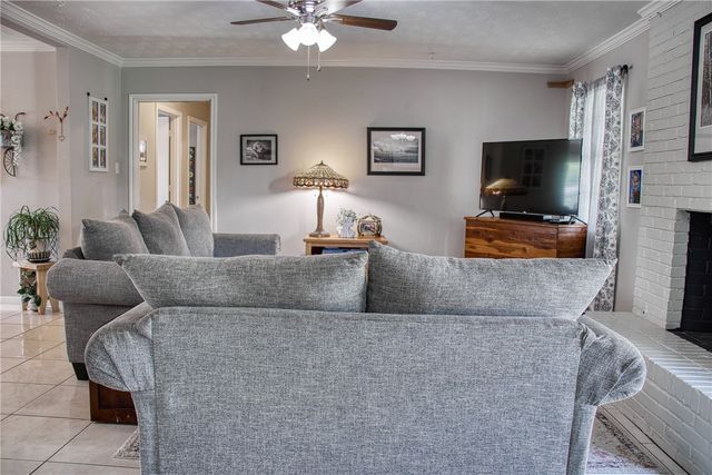 3613 Oak Ridge, Bryan, TX 77802