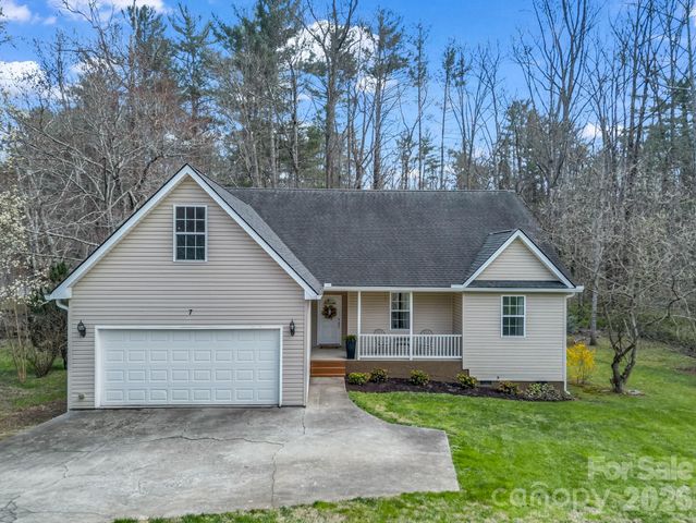 7 Saint Andrews Road, Arden, NC 28704