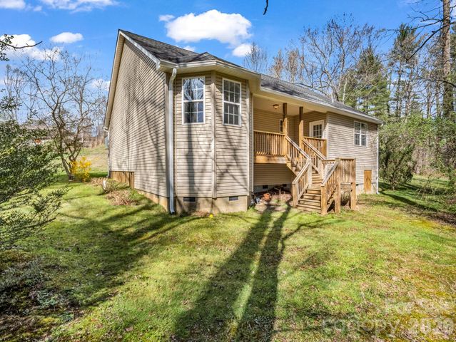 7 Saint Andrews Road, Arden, NC 28704