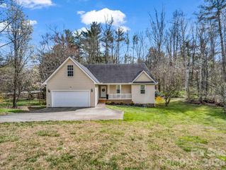 7 Saint Andrews Road, Arden, NC 28704