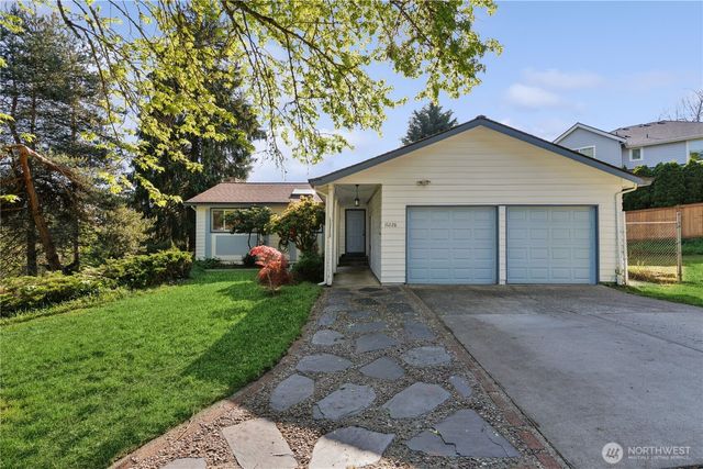 16226 NE 57th Street, Redmond, WA 98065