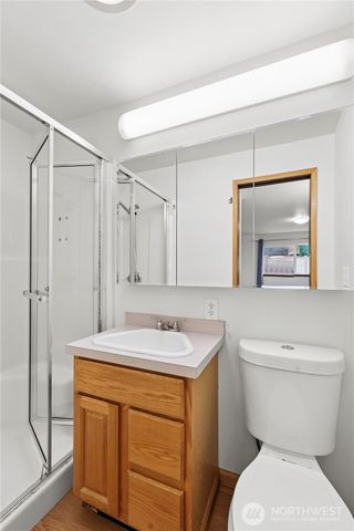 16226 NE 57th Street, Redmond, WA 98065