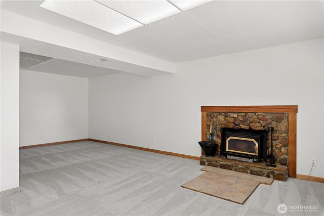 16226 NE 57th Street, Redmond, WA 98065