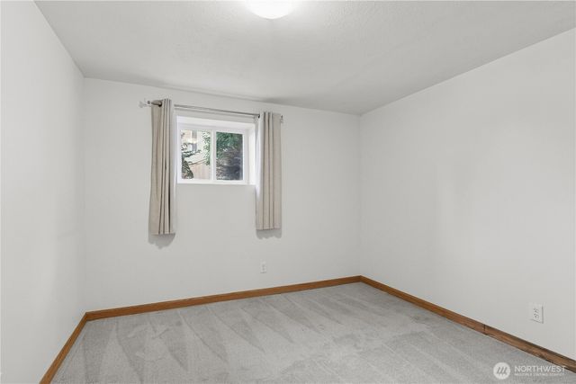 16226 NE 57th Street, Redmond, WA 98065