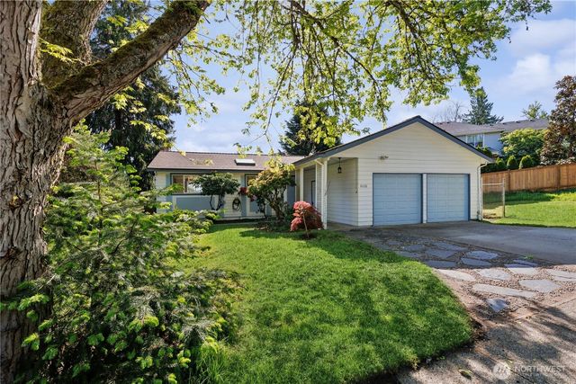 16226 NE 57th Street, Redmond, WA 98065