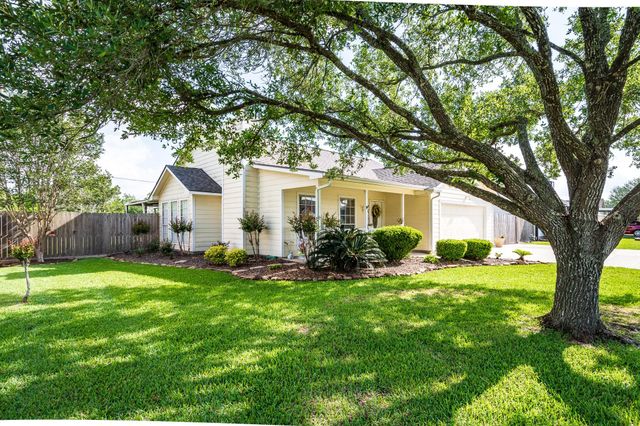 1311 Alpha Lane, Crosby, TX 77532