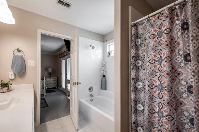 1311 Alpha Lane, Crosby, TX 77532
