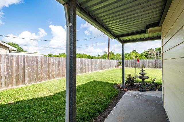 1311 Alpha Lane, Crosby, TX 77532