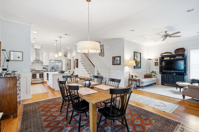 881 Ashley Avenue, Charleston, SC 29403