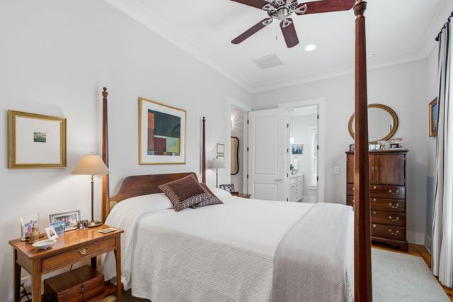 881 Ashley Avenue, Charleston, SC 29403