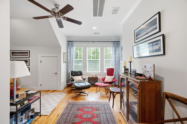 881 Ashley Avenue, Charleston, SC 29403