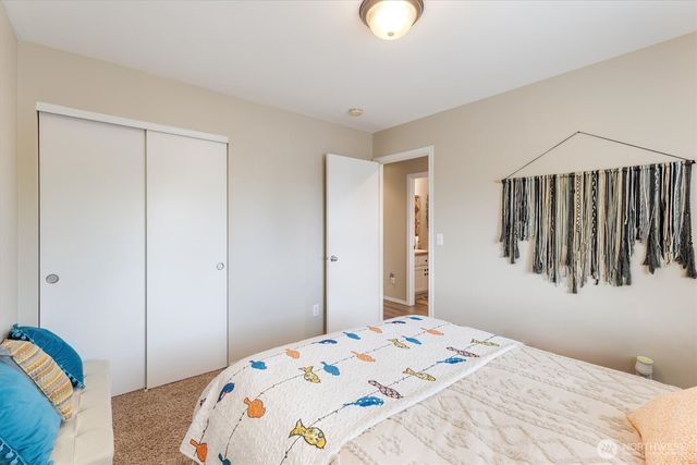 158 Leif Drive, Kelso, WA 98626