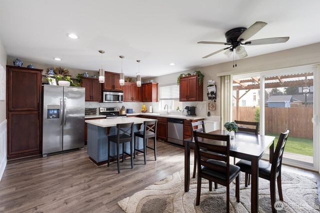 158 Leif Drive, Kelso, WA 98626