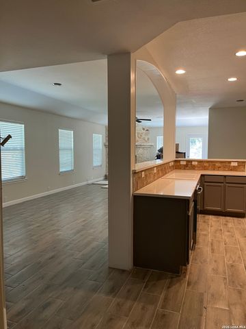 15727 cotton tail, San Antonio, TX 78255