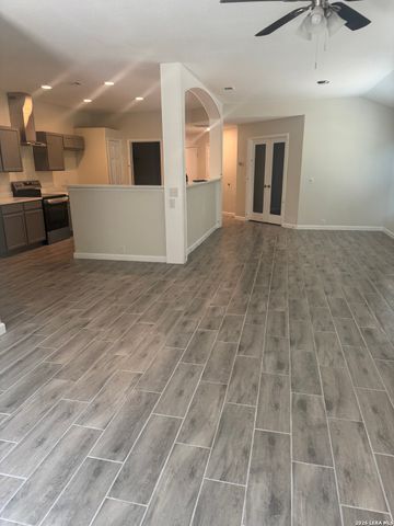 15727 cotton tail, San Antonio, TX 78255