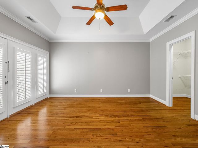 215 Arbours Commons Court, Spartanburg, SC 29307