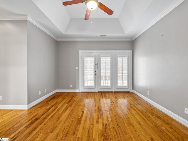 215 Arbours Commons Court, Spartanburg, SC 29307