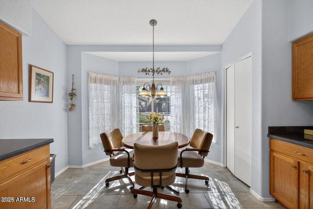 552 E JASPER Drive, Gilbert, AZ 85296