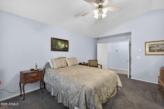 552 E JASPER Drive, Gilbert, AZ 85296