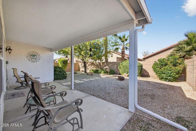 552 E JASPER Drive, Gilbert, AZ 85296