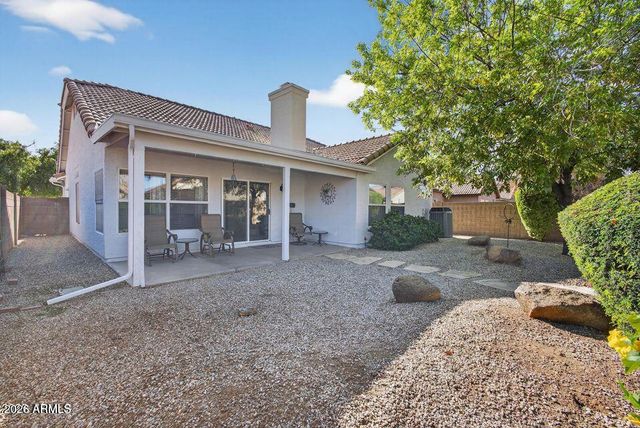 552 E JASPER Drive, Gilbert, AZ 85296