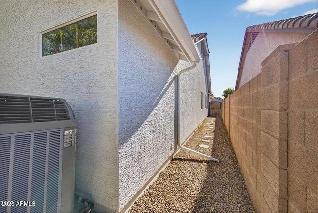 552 E JASPER Drive, Gilbert, AZ 85296