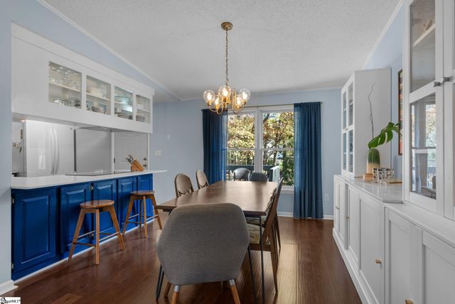 1067 Summit Drive, Greenville, SC 29609