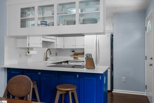 1067 Summit Drive, Greenville, SC 29609