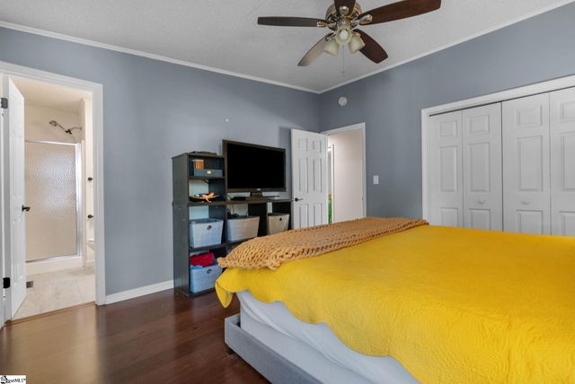 1067 Summit Drive, Greenville, SC 29609