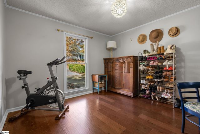 1067 Summit Drive, Greenville, SC 29609