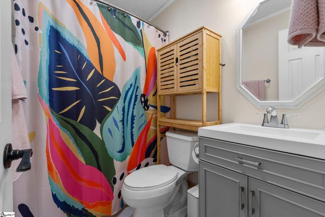 1067 Summit Drive, Greenville, SC 29609