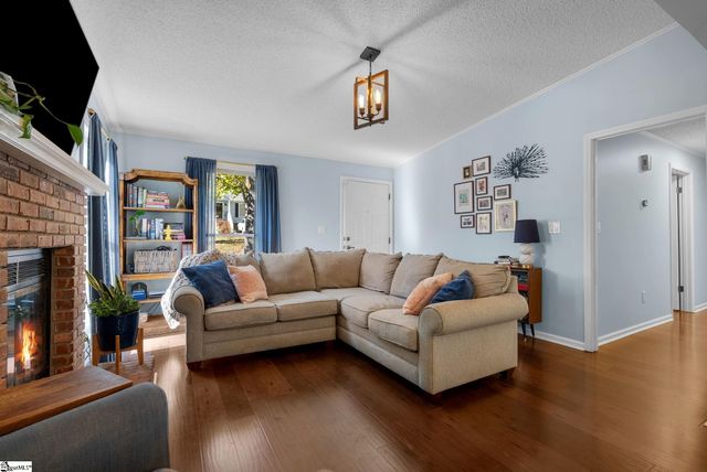 1067 Summit Drive, Greenville, SC 29609