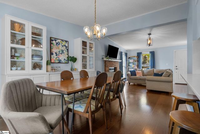 1067 Summit Drive, Greenville, SC 29609