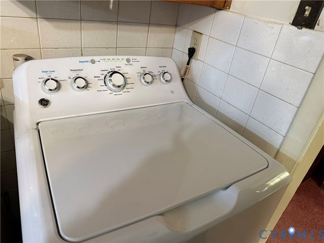 2211 Apollo Rd, Fairfield, VA 23223