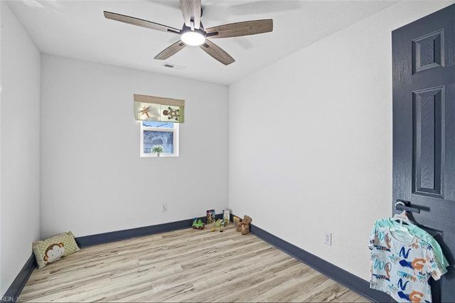 1112 37th ST, Newport News, VA 23607