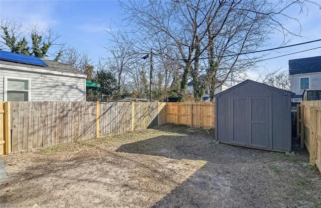 1112 37th ST, Newport News, VA 23607