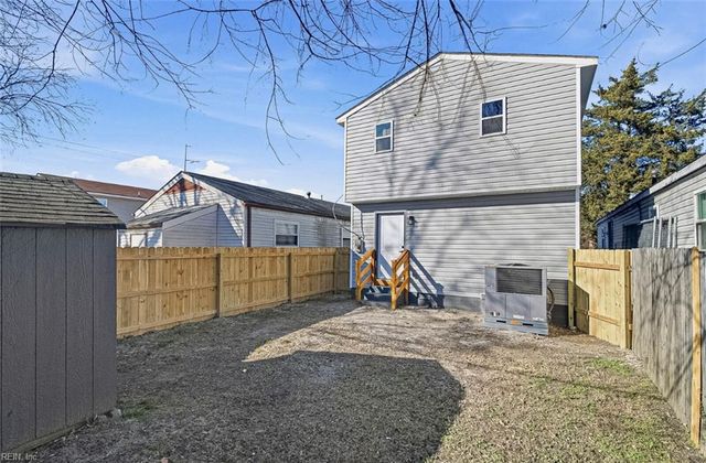 1112 37th ST, Newport News, VA 23607