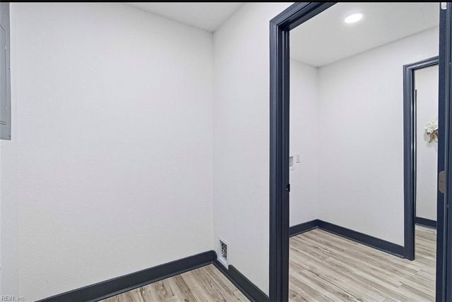 1112 37th ST, Newport News, VA 23607