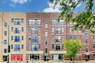 1915 W Diversey Parkway 302, Chicago, IL 60614