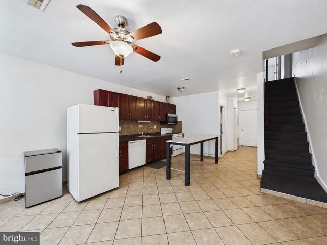 521 N 35TH ST, Philadelphia, PA 19104