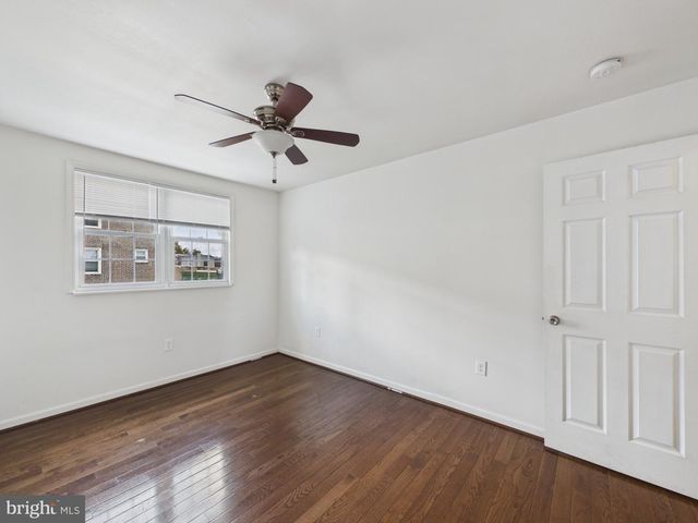 521 N 35TH ST, Philadelphia, PA 19104