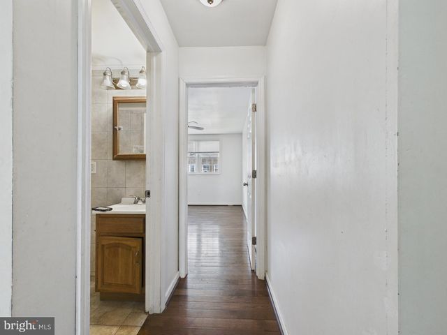 521 N 35TH ST, Philadelphia, PA 19104