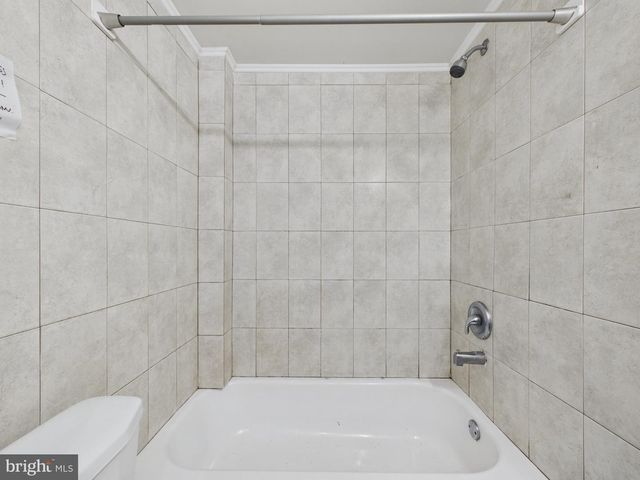 521 N 35TH ST, Philadelphia, PA 19104